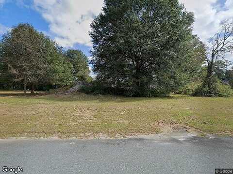 Saddle Cir, Waycross, GA 31503