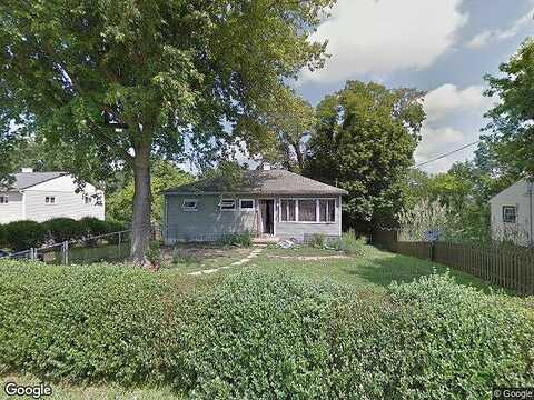 Martin Dr, Irwin, PA 15642