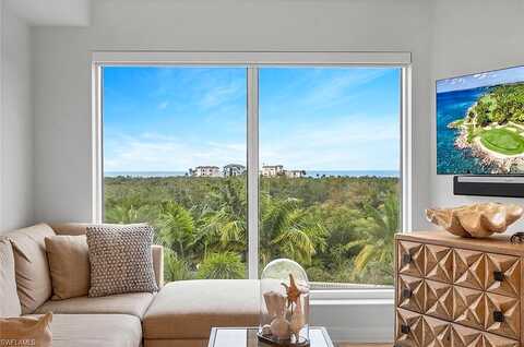 Pelican Bay, NAPLES, FL 34108
