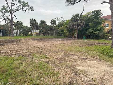 Danford, NAPLES, FL 34112