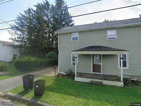 1/2 Sutton St, Punxsutawney, PA 15767