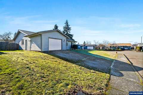 990 Cheryl St, Aumsville, OR 97325