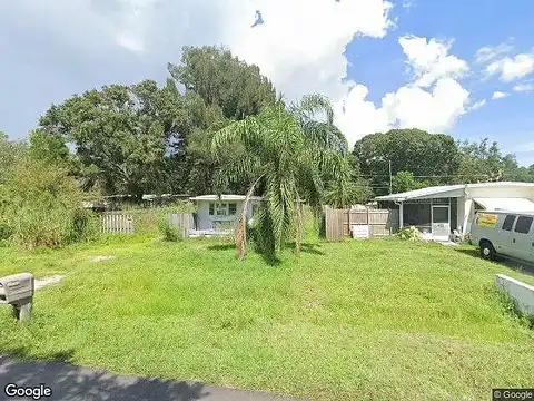 Emerald Ave N # 18, NOKOMIS, FL 34275