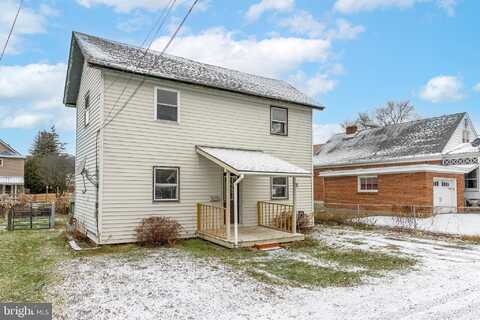 1/2 Erie Ave, Johnsonburg, PA 15845