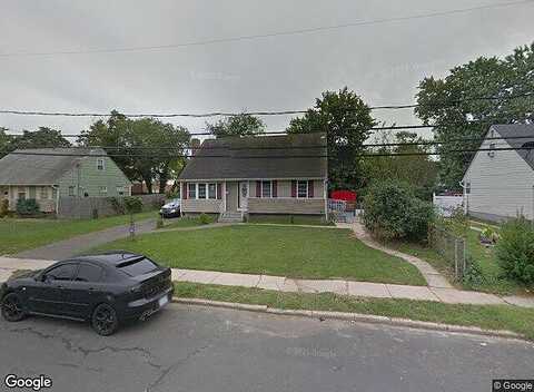 Ronald Dr S., Amityville, NY 11071