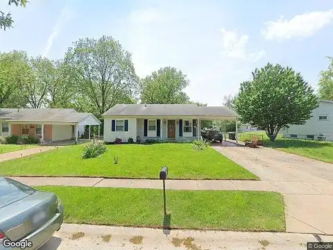 Foxtree, HAZELWOOD, MO 63042