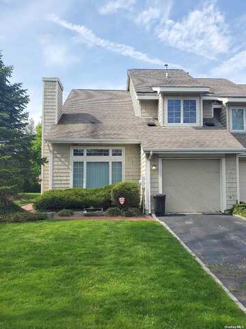 Doral, BAY SHORE, NY 11706