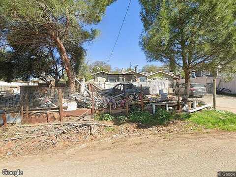 40Th, CLEARLAKE, CA 95422