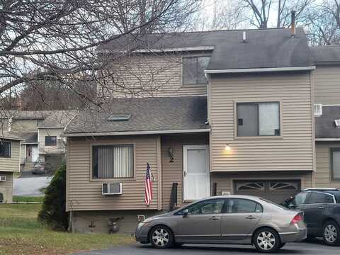 Spruce, FISHKILL, NY 12524