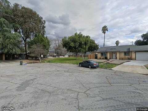 Columbia, HEMET, CA 92544