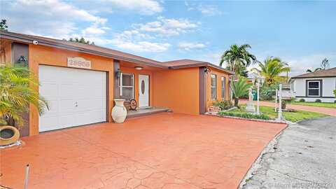 158Th, HOMESTEAD, FL 33033