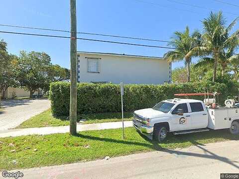 Pine, LANTANA, FL 33462