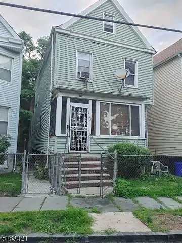 Springdale, EAST ORANGE, NJ 07017