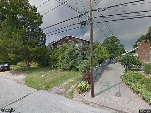 Richard, ISLIP TERRACE, NY 11752