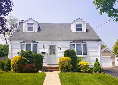 Walnut, FARMINGDALE, NY 11735