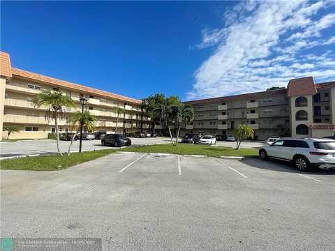 Falls Circle, LAUDERHILL, FL 33319