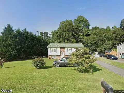 Hillcrest, HICKORY, NC 28601