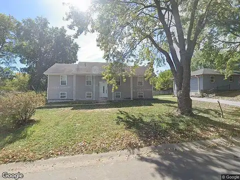 14Th, OAK GROVE, MO 64075