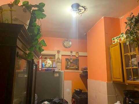 35Th, BROOKLYN, NY 11210