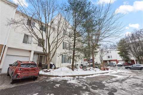 192 Jamie Lane, Staten Island, NY 10312