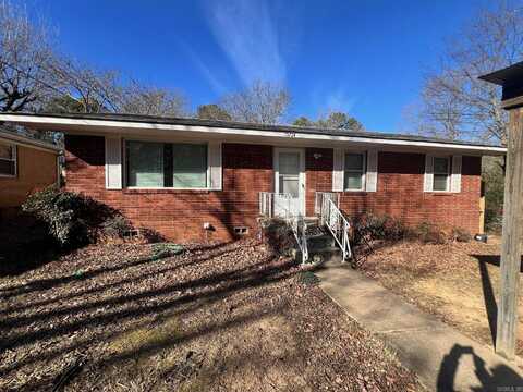 10724 Sharon Road, Mabelvale, AR 72103