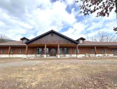 000 C.R. 3271, Clarksville, AR 72830