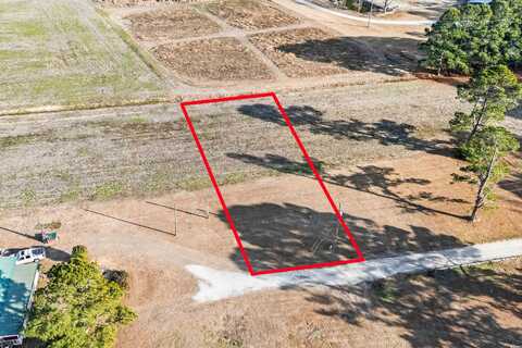 2100 G and B Ln, Loris, SC 29569