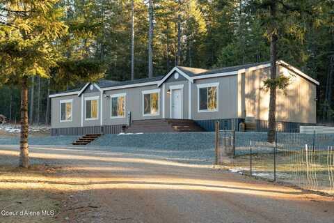 4751 Vay Rd, Priest River, ID 83856