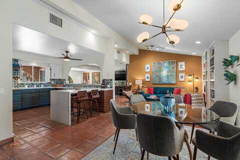 2525 N Farrell Drive, Palm Springs, CA 92262