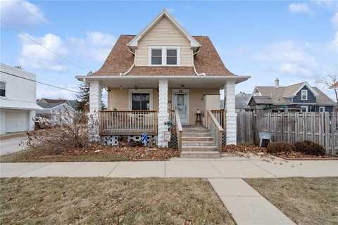 316 9th Street NW, Cedar Rapids, IA 52405