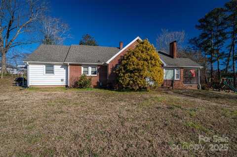 327 S Grove Street, Lincolnton, NC 28092