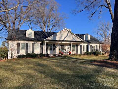 526 Confederate Avenue, Salisbury, NC 28144