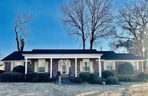 110 Taylor Street, Trenton, TN 38382