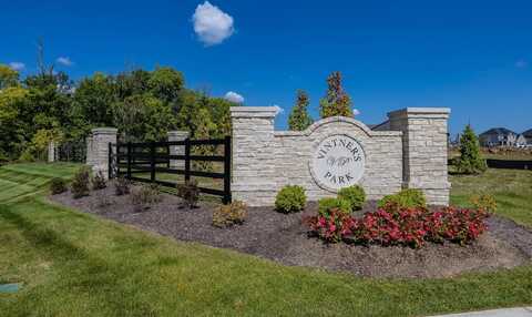 9075 Vintners Park Blvd, McCordsville, IN 46055