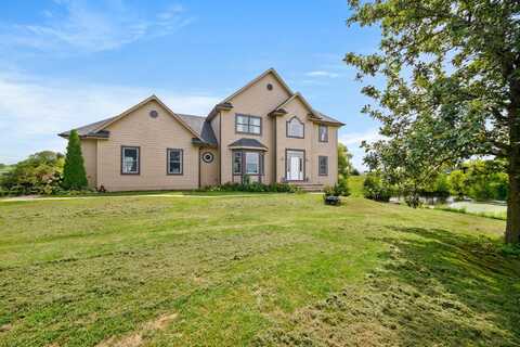 7743 43rd Avenue, Prole, IA 50229