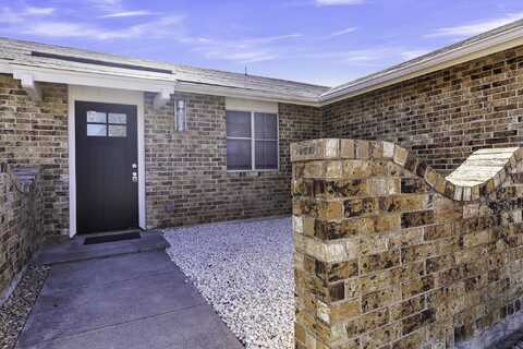 207 Meandering Way, Del Rio, TX 78840