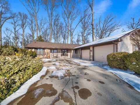 6101 Countess Drive, Fort Wayne, IN 46815