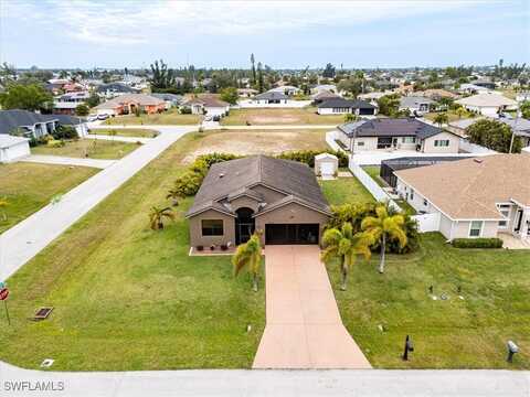 3014 SW 9th Place, Cape Coral, FL 33914