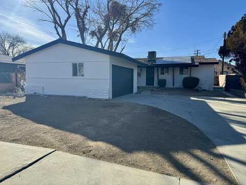 45453 W 13th Street, Lancaster, CA 93534