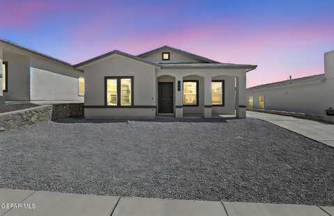 460 Santiago Munos Street, Vinton, TX 79821