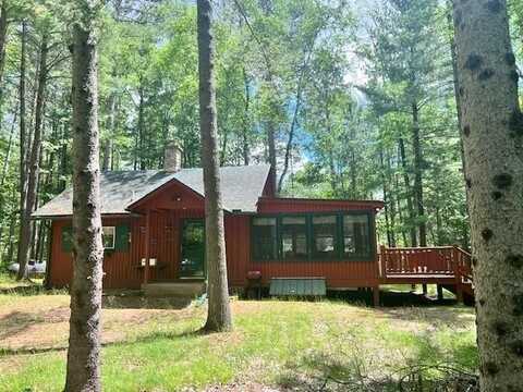 5861 PERCH LAKE RD, Eagle River, WI 54521