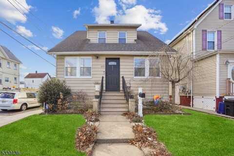 643 Gregory Ave, Clifton, NJ 07011