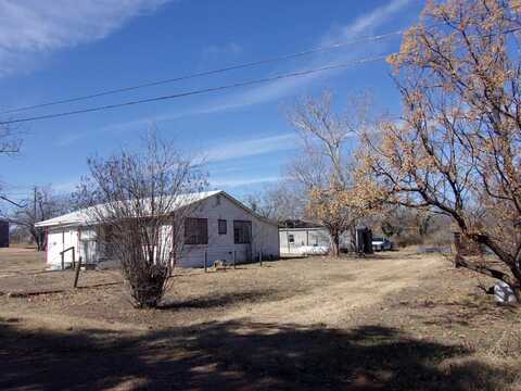 209 W LEON, Llano, TX 78643