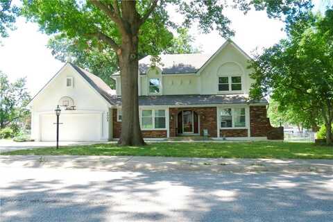 1005 Johnston Drive, Raymore, MO 64083