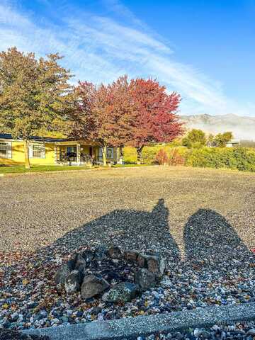 138 River Mountain Road, White Bird, ID 83554