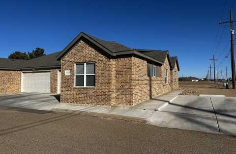 6724 4th Street, Lubbock, TX 79416