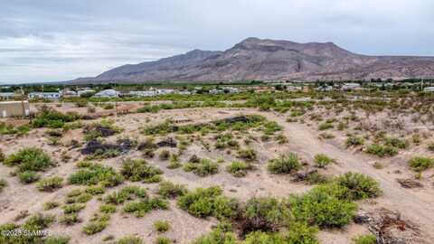 Tbd Tres Amigos Road, Radium Springs, NM 88054