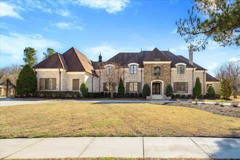 9043 S HOLLYBROOK, Germantown, TN 38138