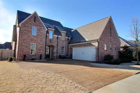 447 ETHAN, Collierville, TN 38017