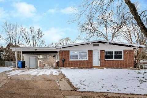 2600 Belair Terr, Florissant, MO 63033